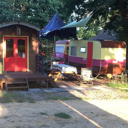 La Roulotte Chainoux Bains-sur-Oust Екстер'єр фото